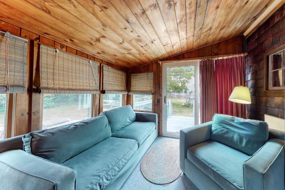 Otis Cottages
